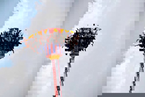 Fyldt snurrende forlystelse i Tivoli